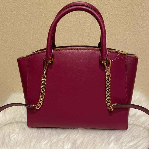 Michael Kors and wristlet set - Picture 5 of 8